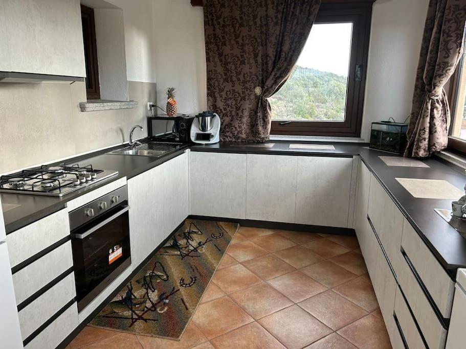 Attico Anais Apartment Loiri Porto San Paolo Bagian luar foto